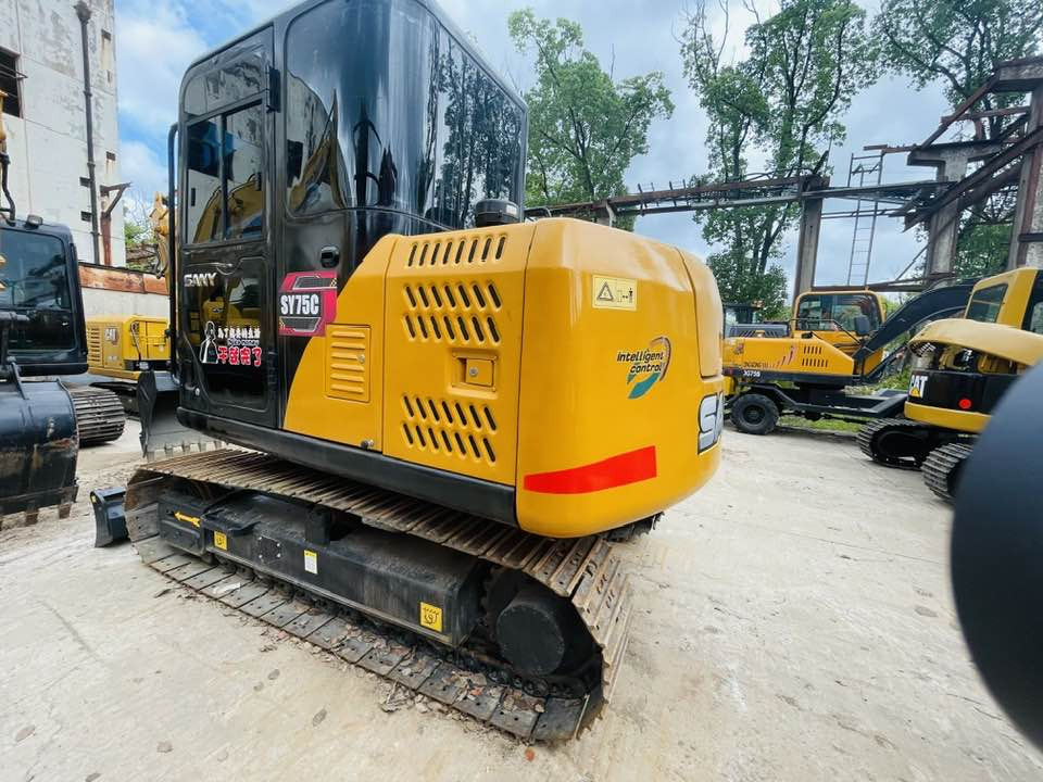 Miniexcavadora SANY SY75C: foto 14