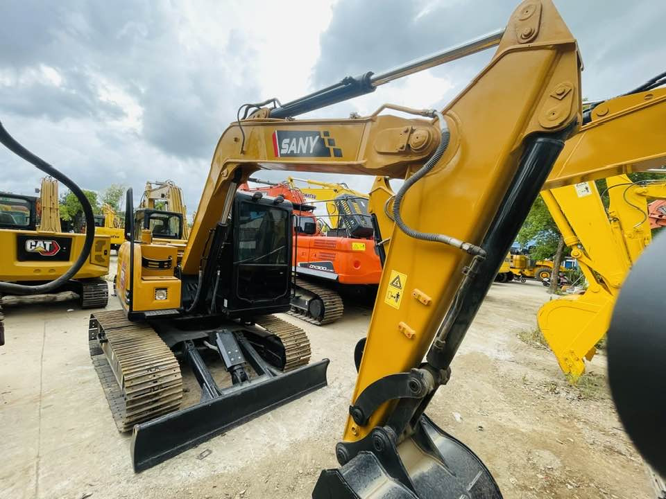 Miniexcavadora SANY SY75C: foto 13