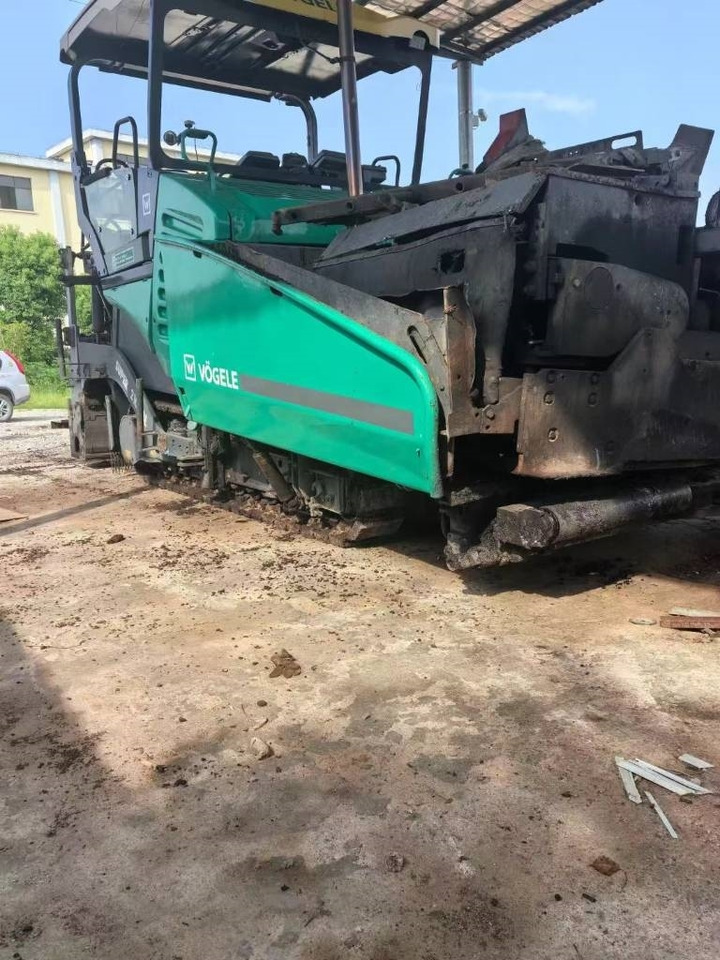 Vögele Super 2100-3 - Pavimentadora de asfalto: foto 4 Vögele Super 2100-3 - Pavimentadora de asfalto: foto 4