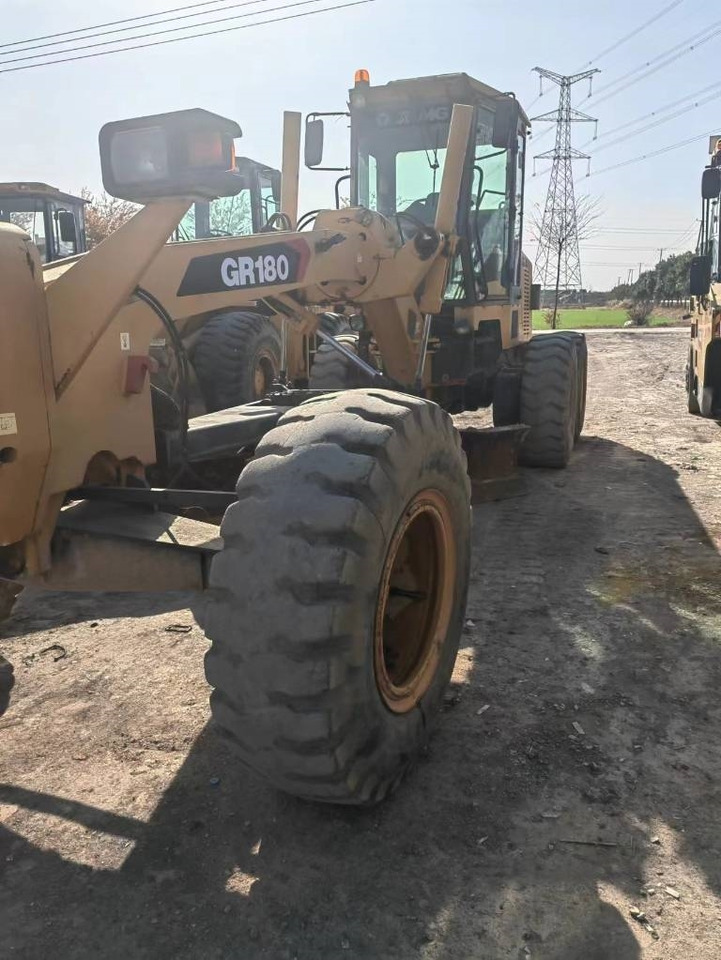 Grader XCMG GR 180: foto 1