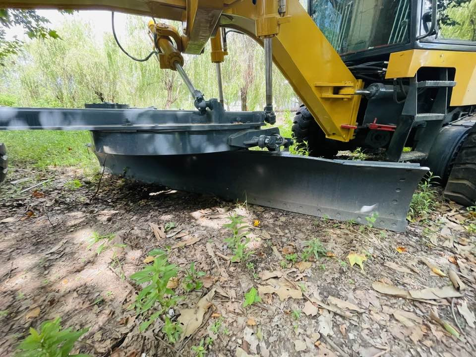 XCMG GR1803 - Grader: foto 2 XCMG GR1803 - Grader: foto 2