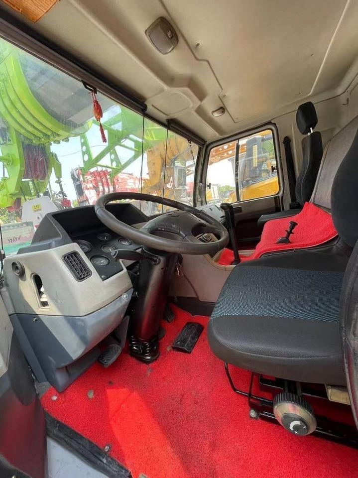 Zoomlion ZTC251V - Autogrúa: foto 4 Zoomlion ZTC251V - Autogrúa: foto 4