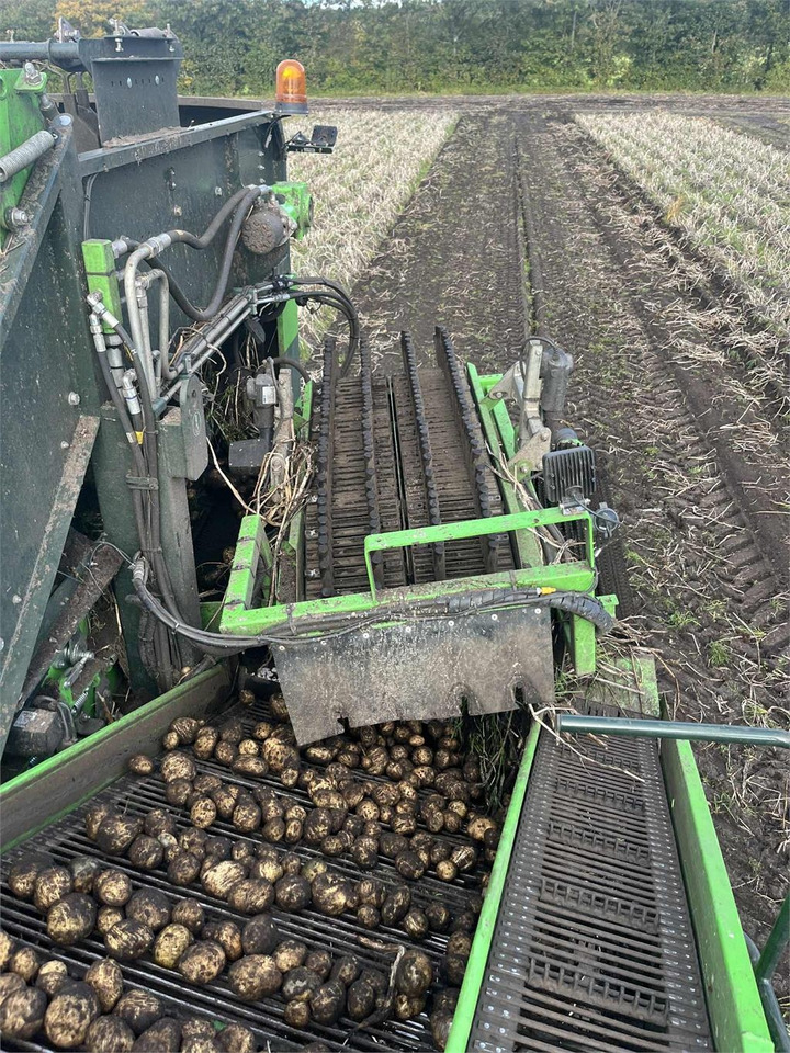 AVR 9200 CR - Arrancadora de patatas: foto 4 AVR 9200 CR - Arrancadora de patatas: foto 4