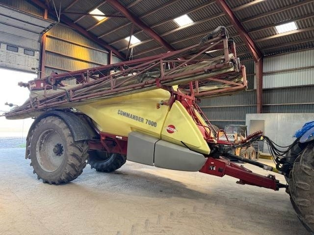 Hardi COMMANDER 7000I TWIN  - Pulverizador arrastrado: foto 1 Hardi COMMANDER 7000I TWIN  - Pulverizador arrastrado: foto 1