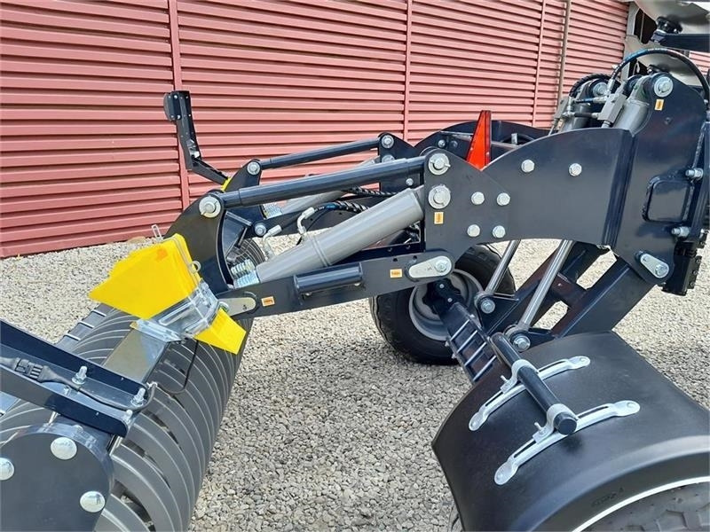 Agro - TOM 6.0 m. HD bugseret - Rastras: foto 5 Agro - TOM 6.0 m. HD bugseret - Rastras: foto 5
