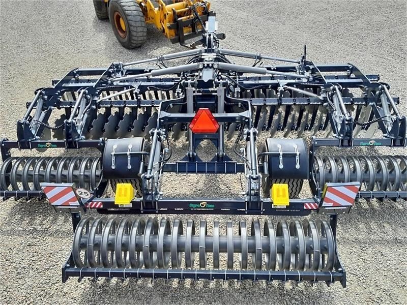 Agro - TOM 6 Meter discharve - Rastras: foto 1 Agro - TOM 6 Meter discharve - Rastras: foto 1