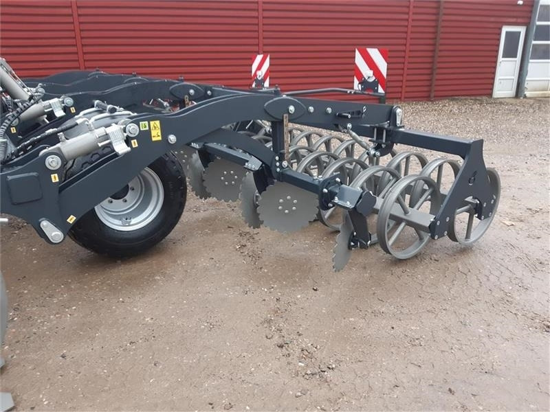 Agro-Tom bwh 5.4 dybde harve - Grada: foto 4 Agro-Tom bwh 5.4 dybde harve - Grada: foto 4