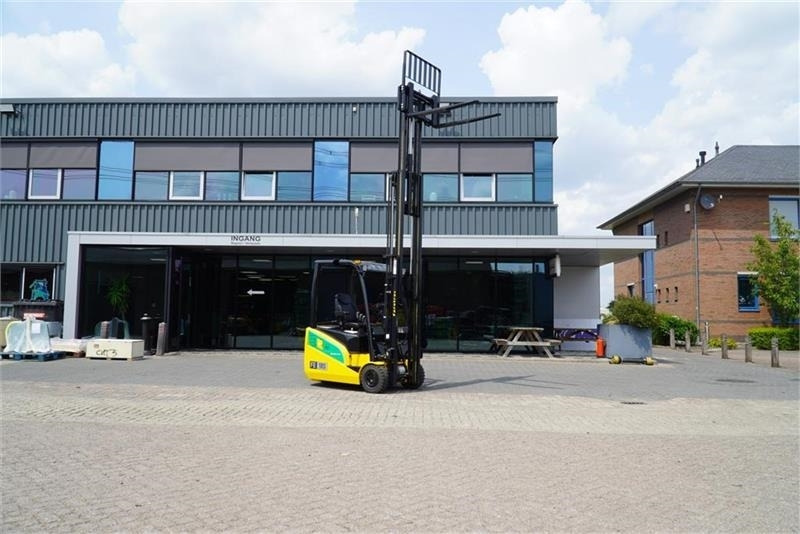 Eurotrac El truck - Carretilla elevadora eléctrica: foto 2 Eurotrac El truck - Carretilla elevadora eléctrica: foto 2