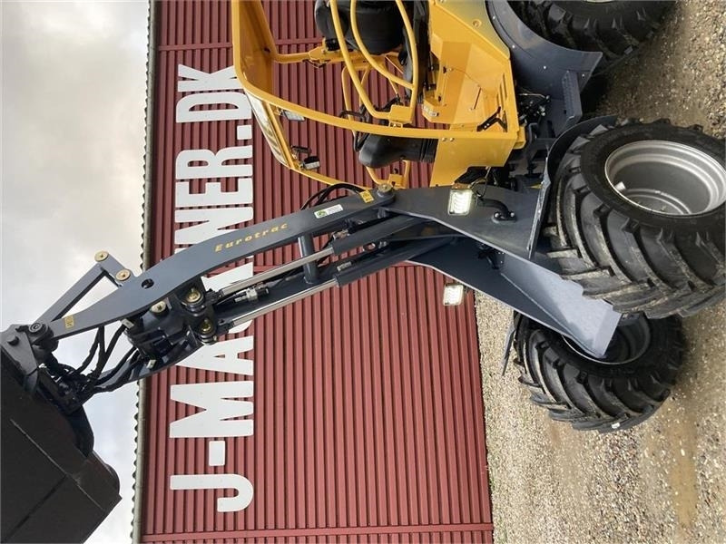 Cargadora de ruedas Eurotrac W12F XL lang arm: foto 9