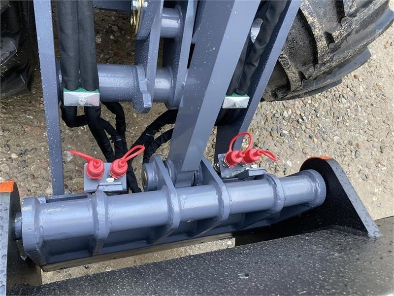 Cargadora de ruedas Eurotrac W12F XL lang arm: foto 6