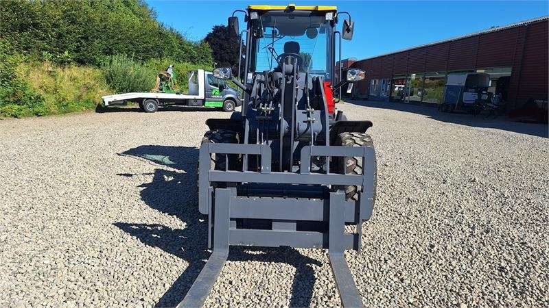 Eurotrac WL18 - Cargadora de ruedas: foto 3 Eurotrac WL18 - Cargadora de ruedas: foto 3