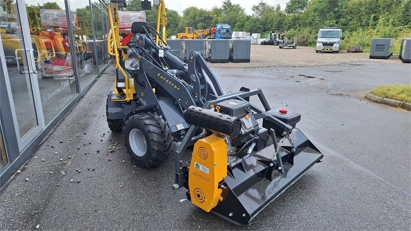 Eurotrac slagleklipper Fabriks ny - Desbrozadora de martillos: foto 1 Eurotrac slagleklipper Fabriks ny - Desbrozadora de martillos: foto 1