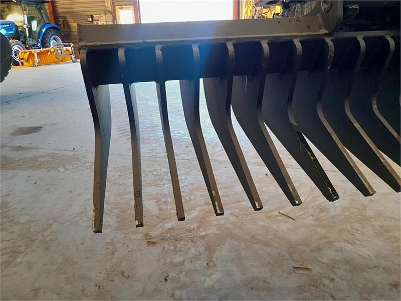 - - - CP METAL RIVE - Implemento para Excavadora: foto 3 - - - CP METAL RIVE - Implemento para Excavadora: foto 3