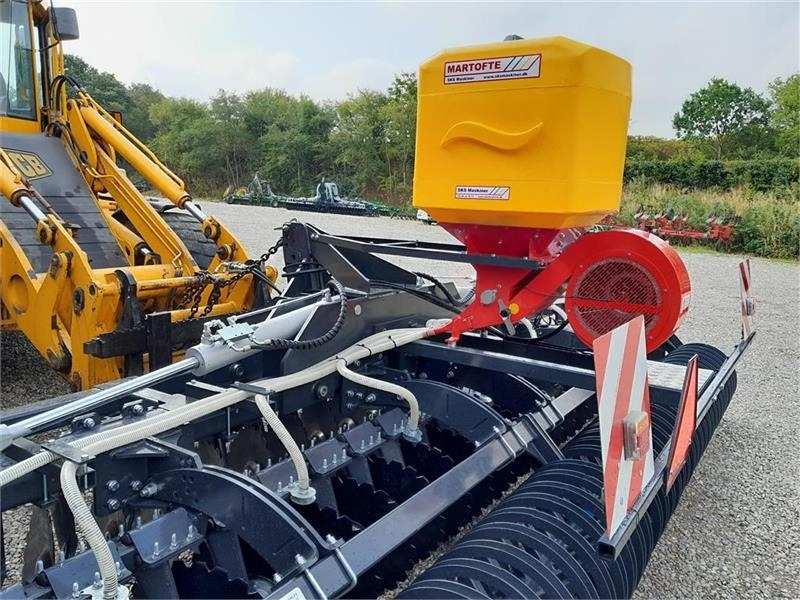 Leasing financiero de Inter-Tech 6 meter disc med såmaskine leasing Inter-Tech 6 meter disc med såmaskine: foto 7 Leasing financiero de Inter-Tech 6 meter disc med såmaskine leasing Inter-Tech 6 meter disc med såmaskine: foto 7