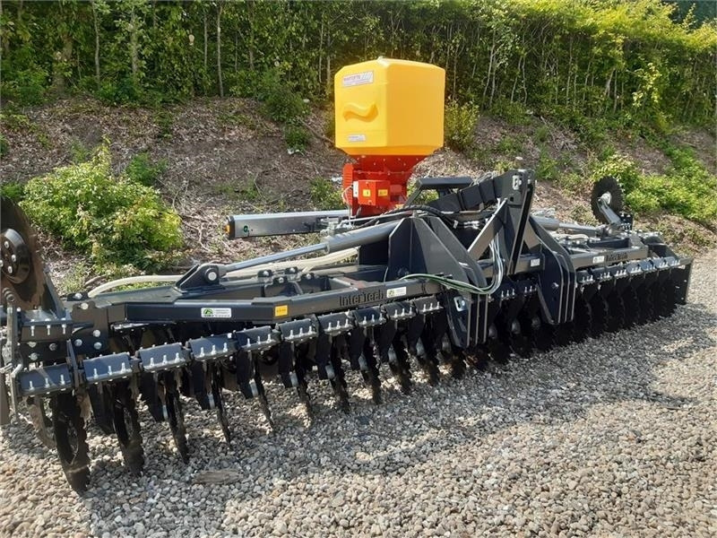 Inter-Tech disc harve med frø udstyr - Rastras: foto 2 Inter-Tech disc harve med frø udstyr - Rastras: foto 2