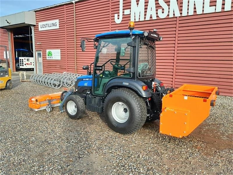 Solis 26 vinter sæt - Tractor municipal: foto 2 Solis 26 vinter sæt - Tractor municipal: foto 2