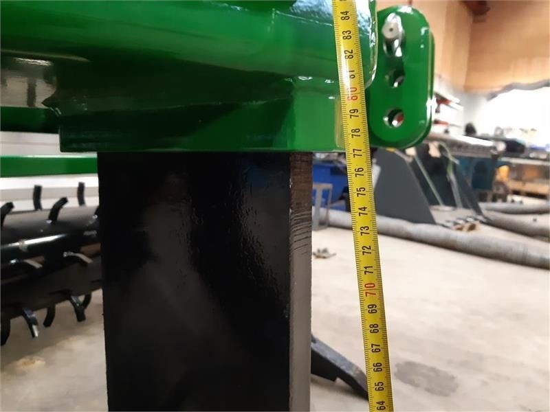 - - - grubber - Cultivador: foto 2 - - - grubber - Cultivador: foto 2