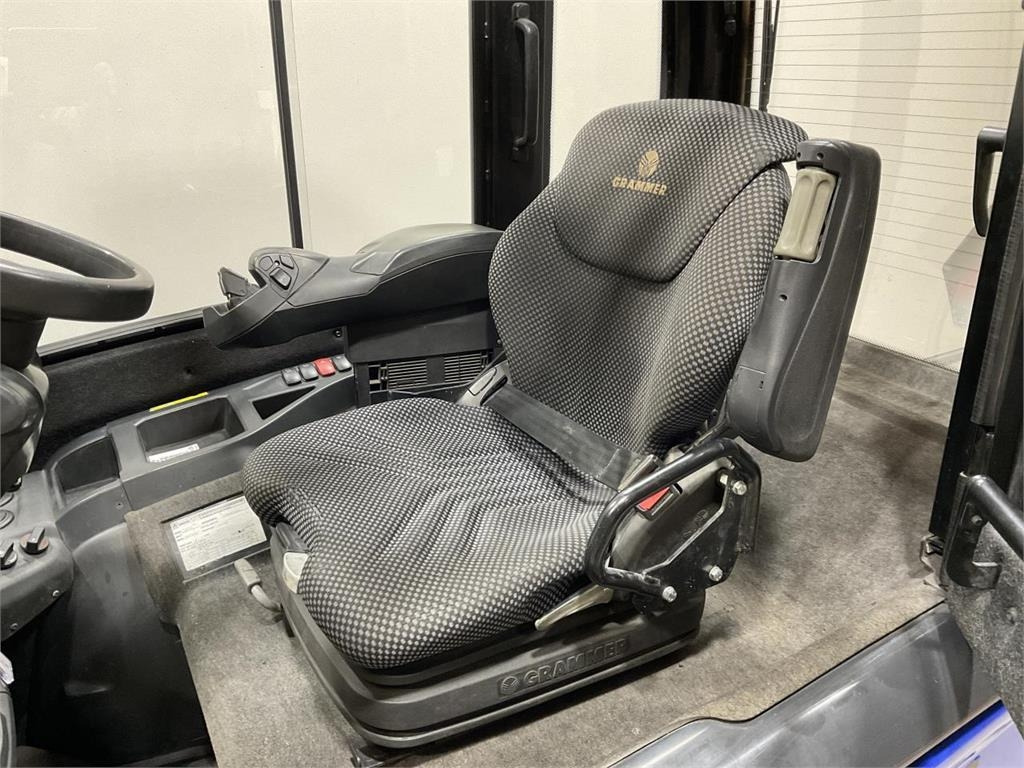 CAT EP35N - Carretilla elevadora eléctrica: foto 5 CAT EP35N - Carretilla elevadora eléctrica: foto 5