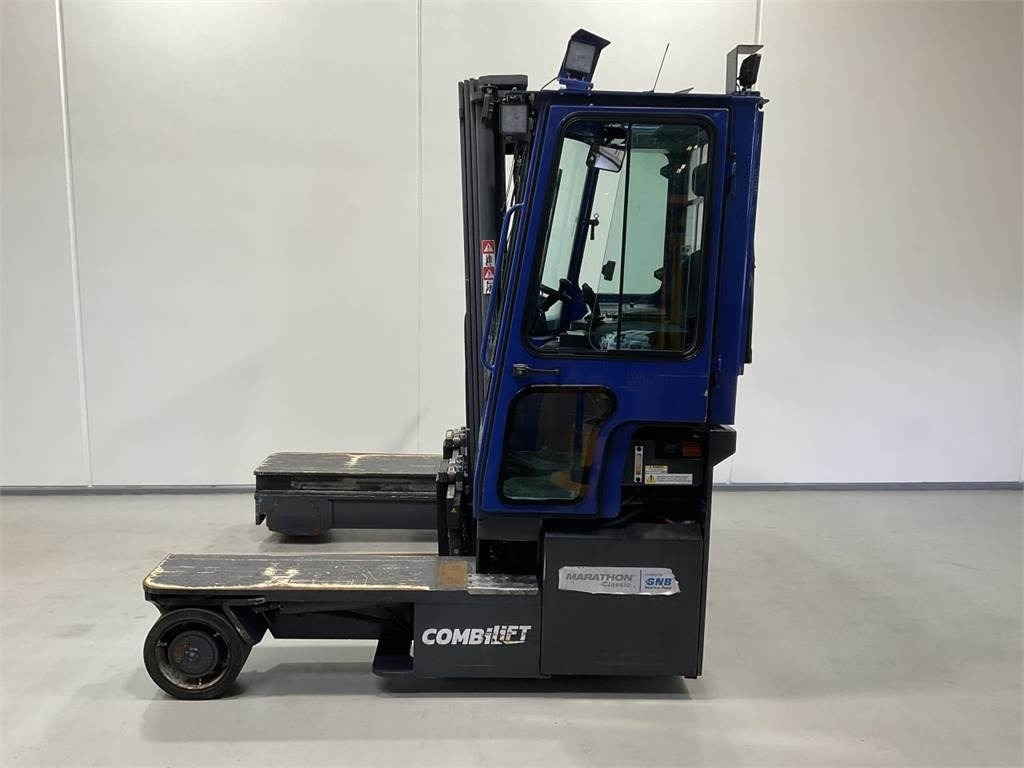Combilift C4000ET - Carretilla de 4 vías: foto 3 Combilift C4000ET - Carretilla de 4 vías: foto 3