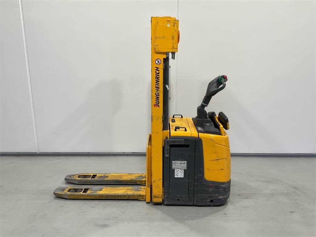 Jungheinrich ERC 220Z - Apilador: foto 3 Jungheinrich ERC 220Z - Apilador: foto 3