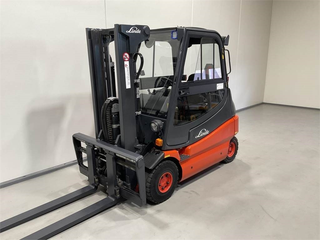 Linde E25P - 02 - Carretilla elevadora eléctrica: foto 4 Linde E25P - 02 - Carretilla elevadora eléctrica: foto 4