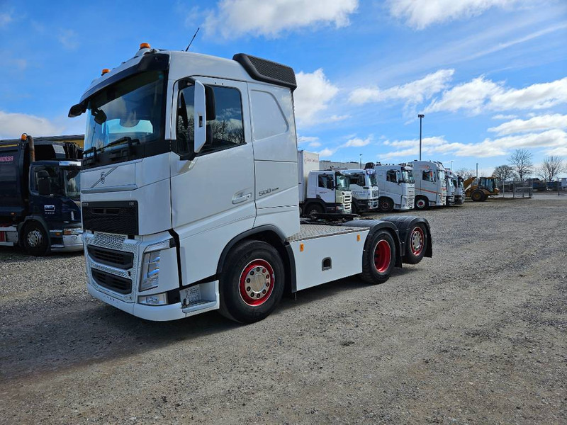 Volvo FH 500 // 6x2 // Hydraulik // ACC - Cabeza tractora: foto 1 Volvo FH 500 // 6x2 // Hydraulik // ACC - Cabeza tractora: foto 1