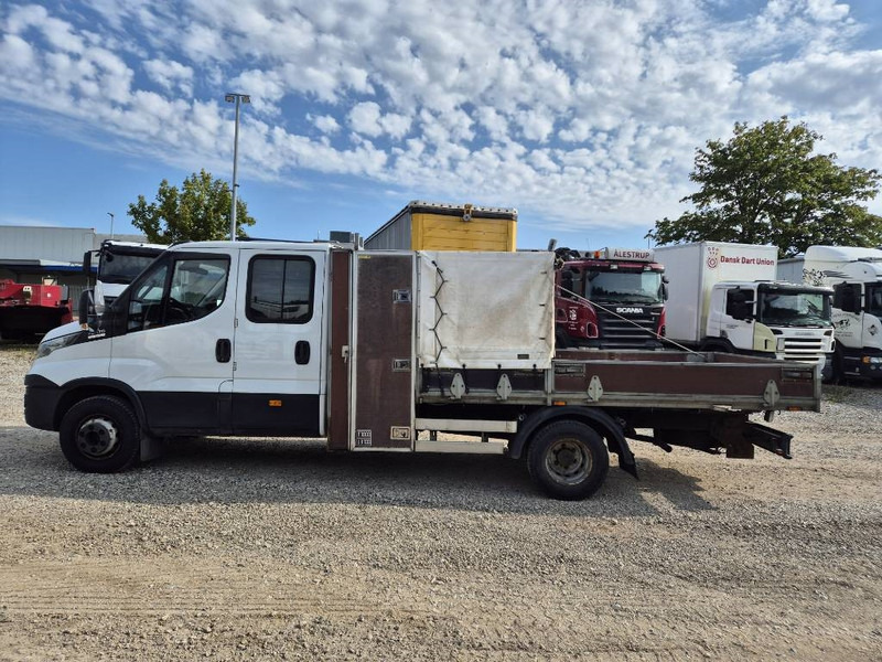 Iveco 70c17 // med lad og presenning - Camión caja abierta: foto 2 Iveco 70c17 // med lad og presenning - Camión caja abierta: foto 2