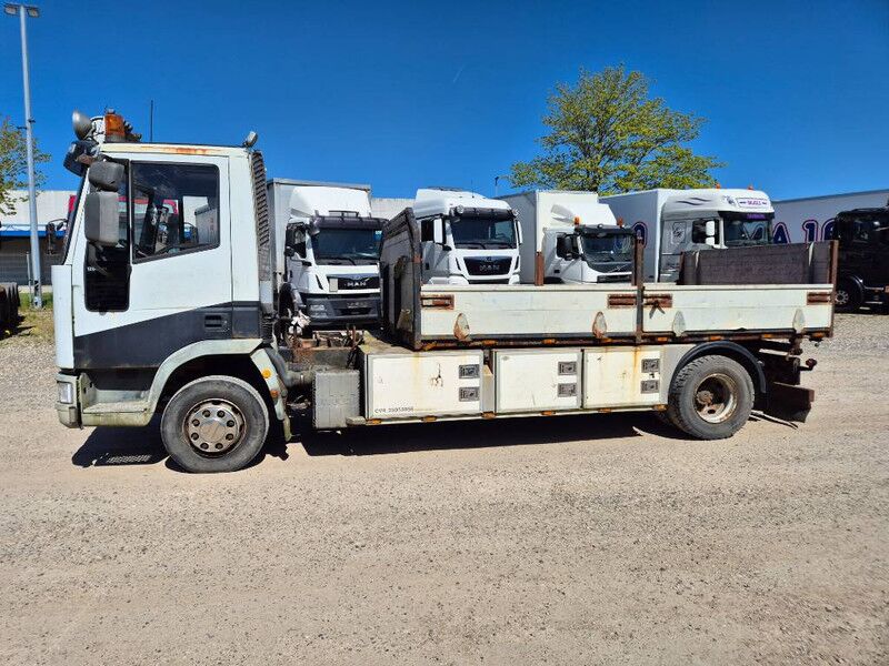 Iveco Eurocargo 120 EL 210hp //Tipper - Volquete camión: foto 2 Iveco Eurocargo 120 EL 210hp //Tipper - Volquete camión: foto 2