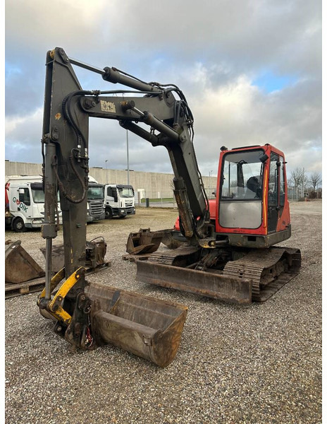 Komatsu PC 75 - Miniexcavadora: foto 1 Komatsu PC 75 - Miniexcavadora: foto 1