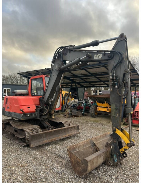 Komatsu PC 75 - Miniexcavadora: foto 2 Komatsu PC 75 - Miniexcavadora: foto 2