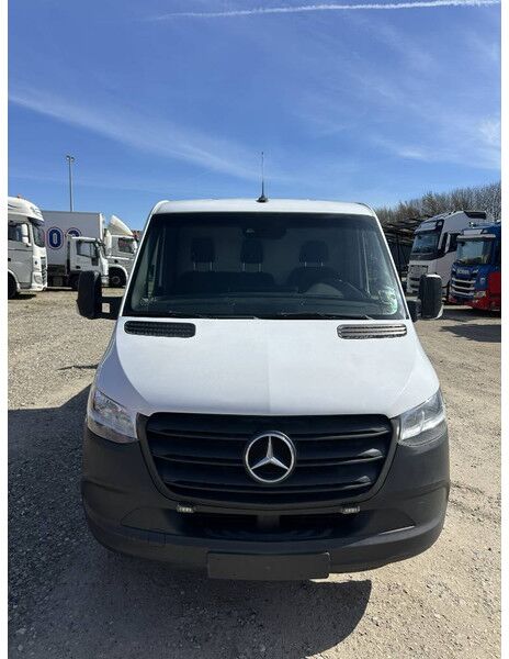Mercedes-Benz Sprinter 316 doka med lad og kran - Furgón: foto 2 Mercedes-Benz Sprinter 316 doka med lad og kran - Furgón: foto 2