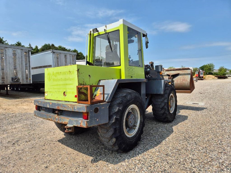 O & K L15 With bucket and quickshift - Cargadora de ruedas: foto 5 O & K L15 With bucket and quickshift - Cargadora de ruedas: foto 5