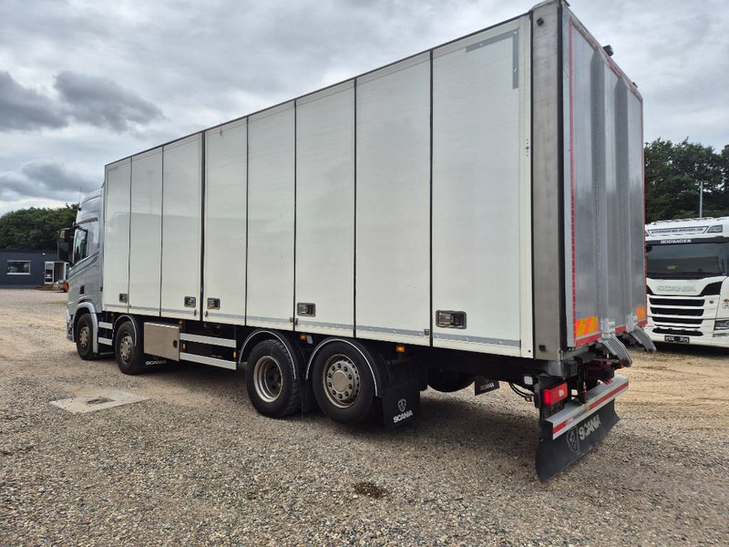 Scania R 500 8x2 //Rampe// Underboring - Camión caja cerrada: foto 3 Scania R 500 8x2 //Rampe// Underboring - Camión caja cerrada: foto 3