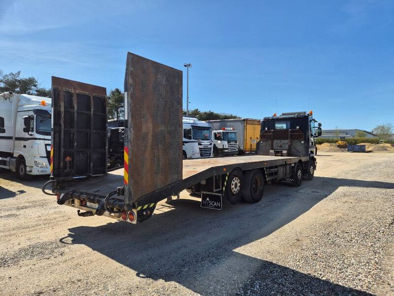Scania R420 8x2/6 // Knæklad med venderampe // - Portavehículos camión: foto 4 Scania R420 8x2/6 // Knæklad med venderampe // - Portavehículos camión: foto 4
