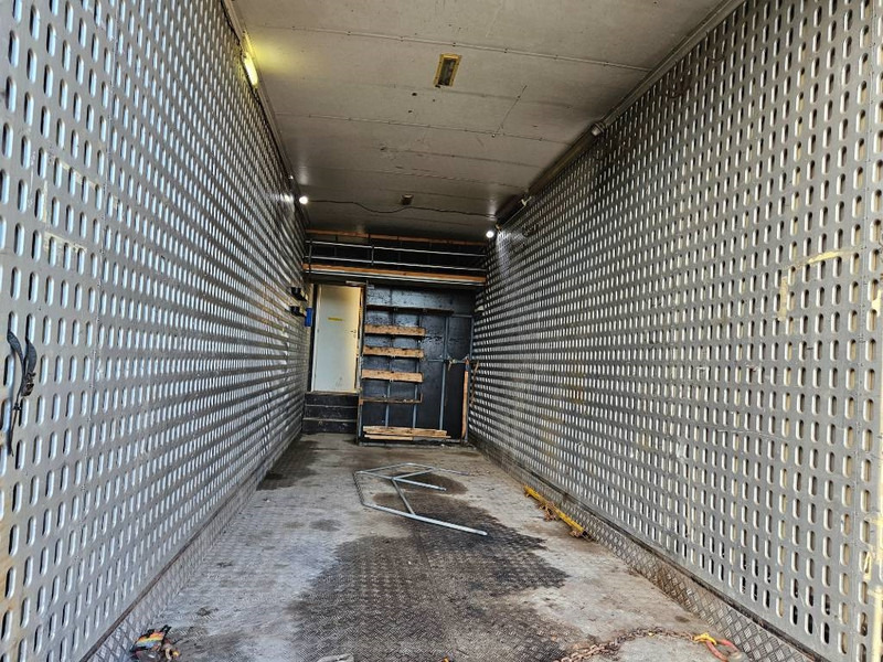 Montracon Racing// machinetrailer // Living area - Semirremolque: foto 5 Montracon Racing// machinetrailer // Living area - Semirremolque: foto 5