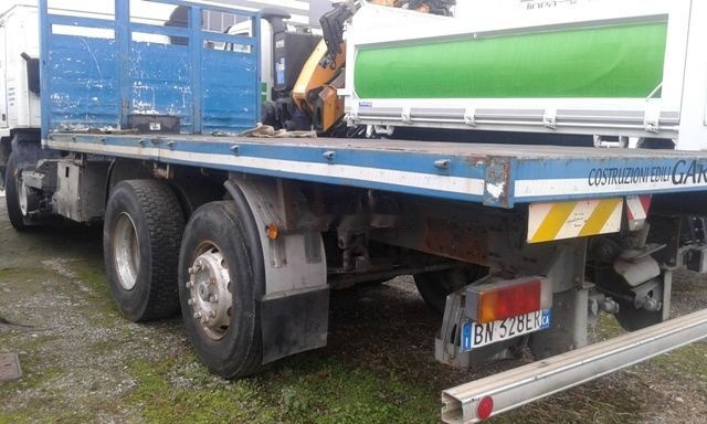 Camión caja abierta Volvo F.10: foto 8