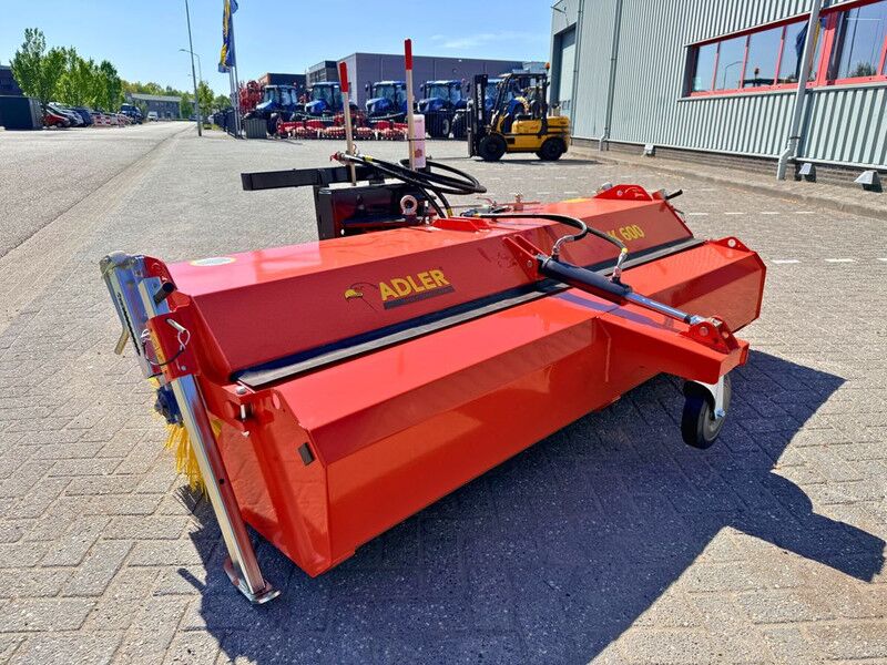 ADLER K600-240 Veegmachine - Maquinaria de limpieza: foto 4 ADLER K600-240 Veegmachine - Maquinaria de limpieza: foto 4