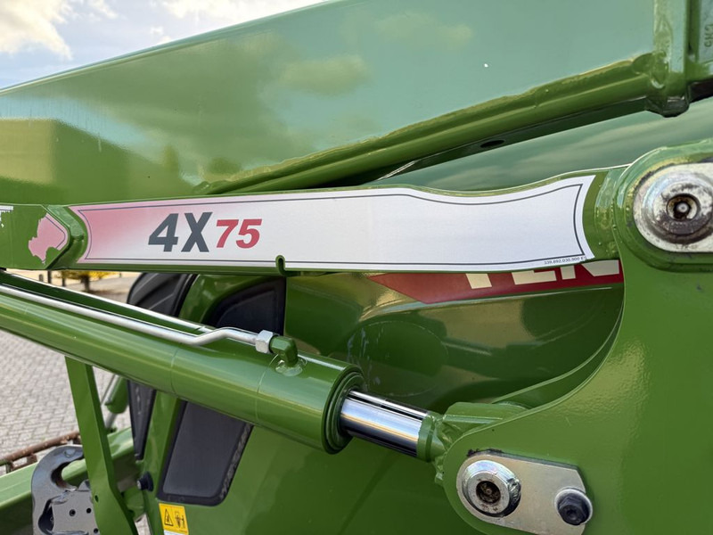 Tractor Fendt 313 Vario FendtOne + Fendt Cargo 4x75: foto 12 Tractor Fendt 313 Vario FendtOne + Fendt Cargo 4x75: foto 12