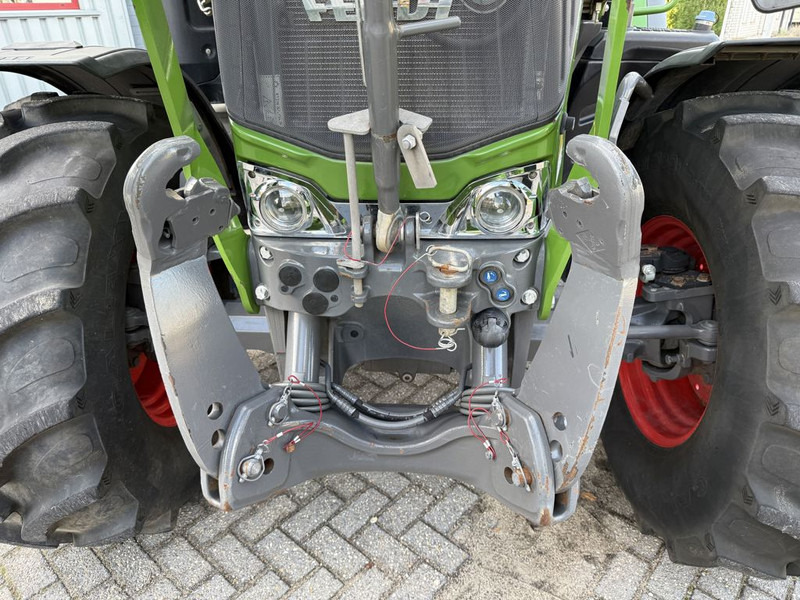 Tractor Fendt 313 Vario FendtOne + Fendt Cargo 4x75: foto 13 Tractor Fendt 313 Vario FendtOne + Fendt Cargo 4x75: foto 13