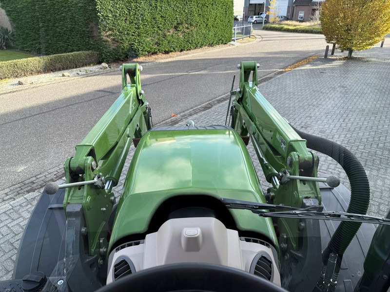 Tractor Fendt 313 Vario FendtOne + Fendt Cargo 4x75: foto 15 Tractor Fendt 313 Vario FendtOne + Fendt Cargo 4x75: foto 15