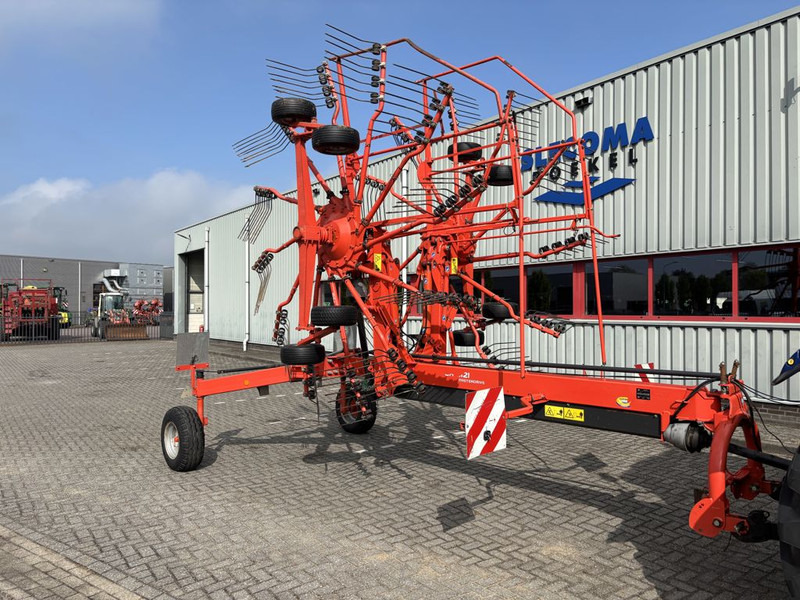 Kuhn GA8121 Cirkelhark - Henificadora: foto 4 Kuhn GA8121 Cirkelhark - Henificadora: foto 4