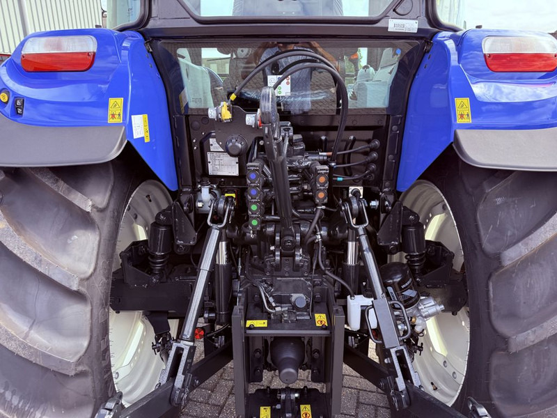 New Holland T5.120 Dual Command HILO - Tractor: foto 4 New Holland T5.120 Dual Command HILO - Tractor: foto 4