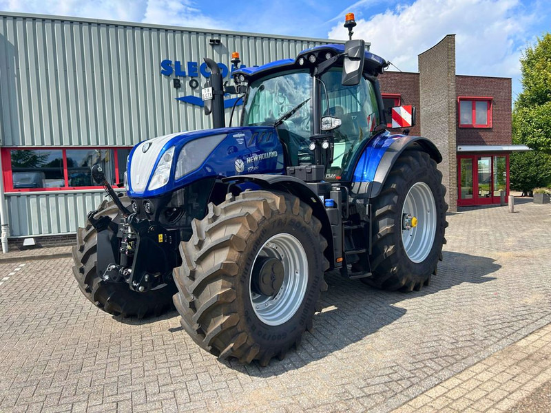 New Holland T7.300 AC New Gen Blue Power DEMO - Tractor: foto 1 New Holland T7.300 AC New Gen Blue Power DEMO - Tractor: foto 1