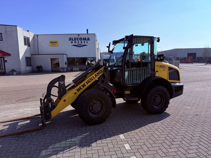 New Holland W50 TC Wiellader - Cargadora de ruedas: foto 2 New Holland W50 TC Wiellader - Cargadora de ruedas: foto 2