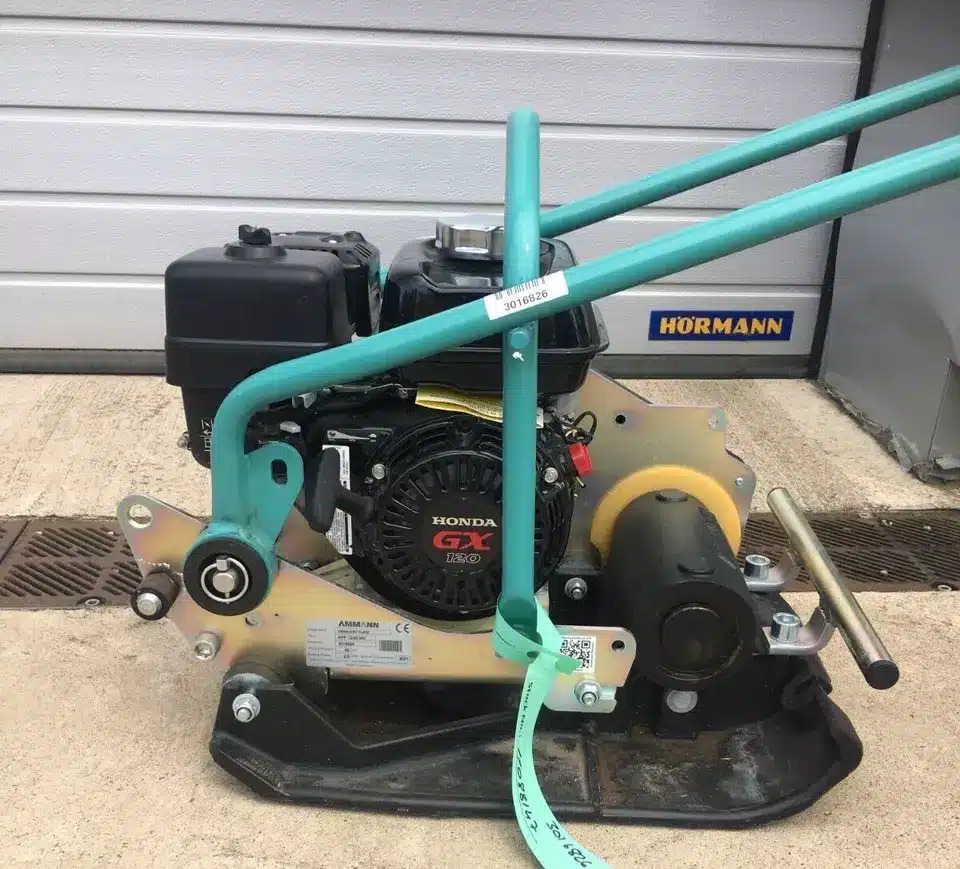 AMMANN APF12/40 - Plancha reversible: foto 5 AMMANN APF12/40 - Plancha reversible: foto 5