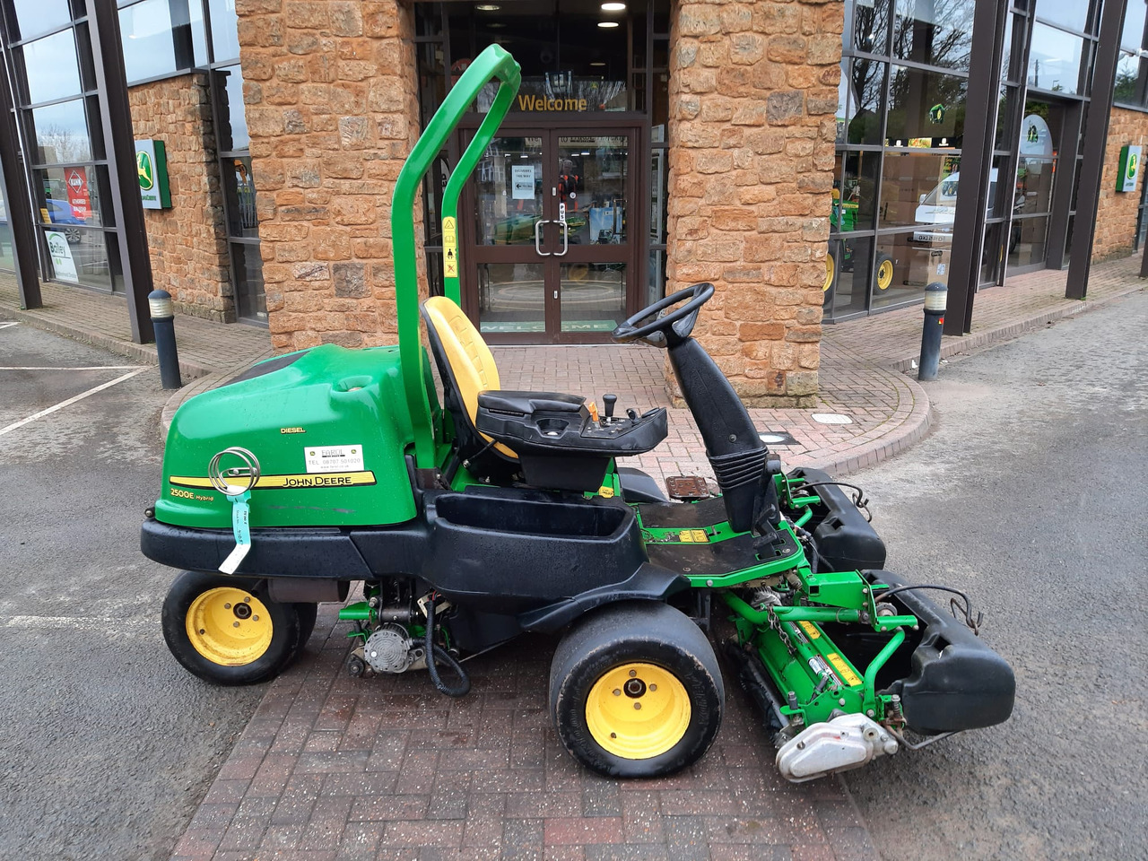 John Deere 2500E greens triple mower - Cortacésped: foto 2 John Deere 2500E greens triple mower - Cortacésped: foto 2
