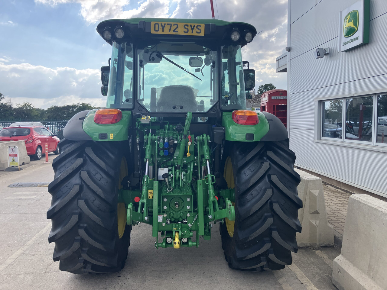John Deere 5115M - Tractor: foto 4 John Deere 5115M - Tractor: foto 4