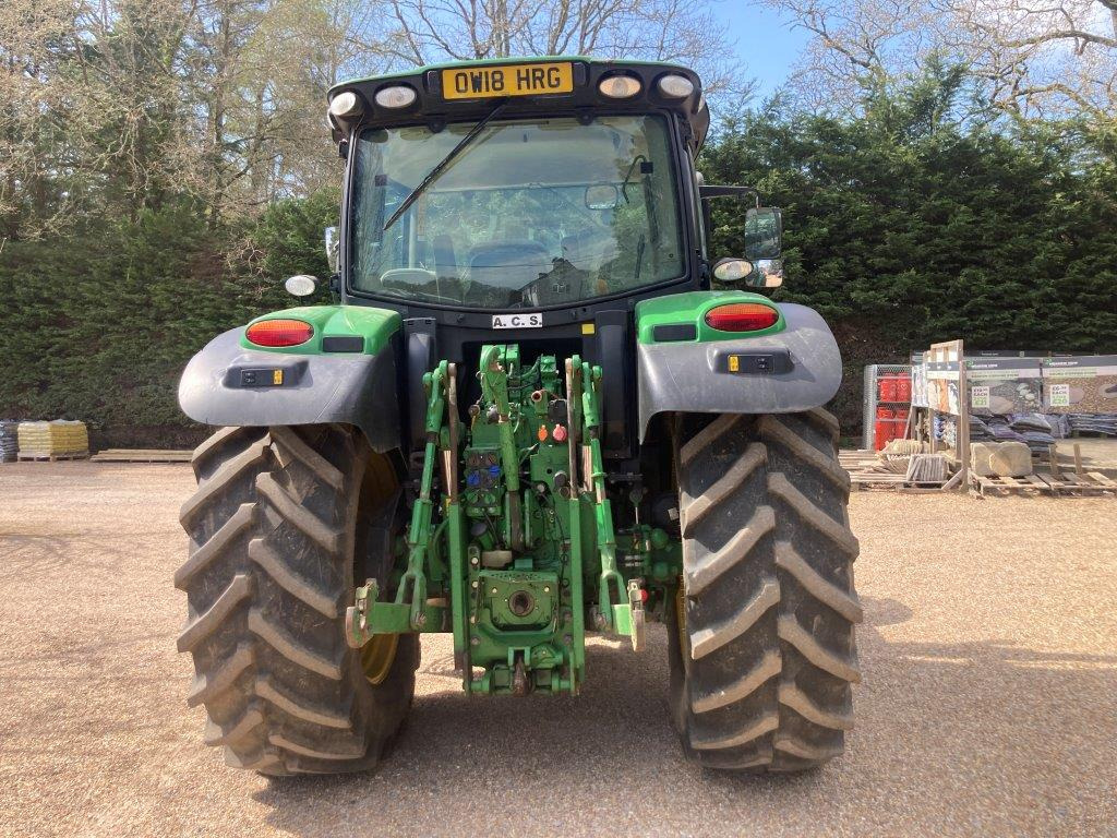 John Deere 6130R - Tractor: foto 4 John Deere 6130R - Tractor: foto 4