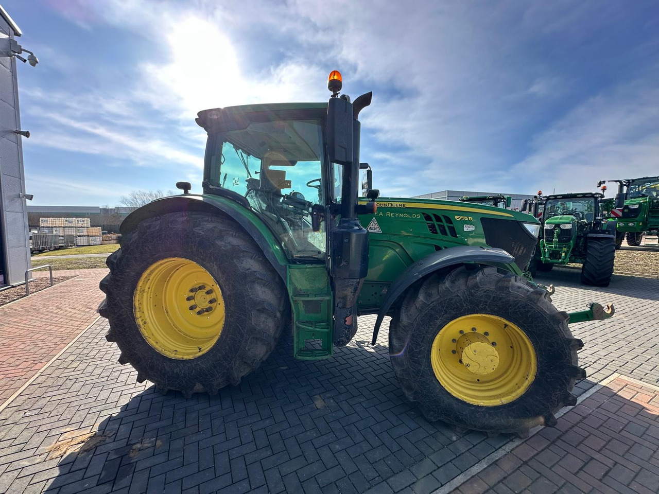 John Deere 6155R - Tractor: foto 4 John Deere 6155R - Tractor: foto 4