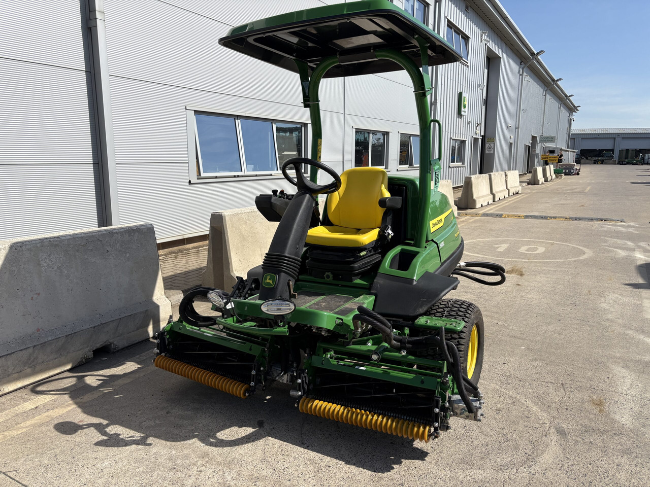 John Deere 7200A Trim & Surrounds mower - Cortacésped: foto 2 John Deere 7200A Trim & Surrounds mower - Cortacésped: foto 2